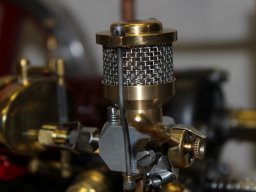 Bärenz Fertiger Motor