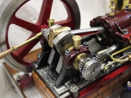 Bärenz Fertiger Motor